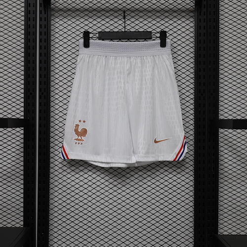 Short 27 France Short 26