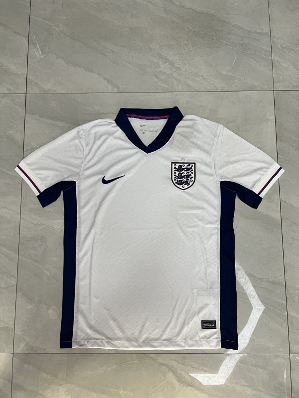Maillot Fan 24 Angleterre Domicile