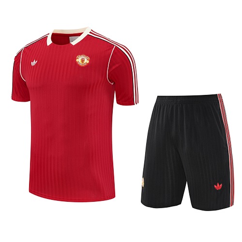 Kit Entraînement Man Utd Entraînement size;s m L xL 2526