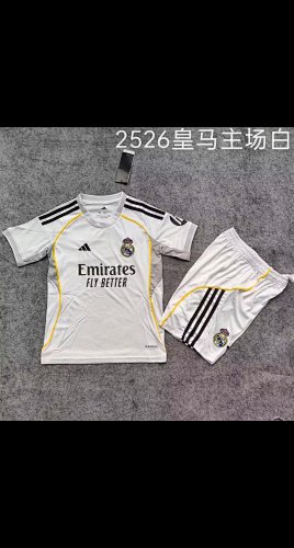 Maillot Fan Real Madrid Domicile # 2526